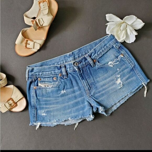 Diesel Cutoff Jean Shorts - Picture 1 of 7